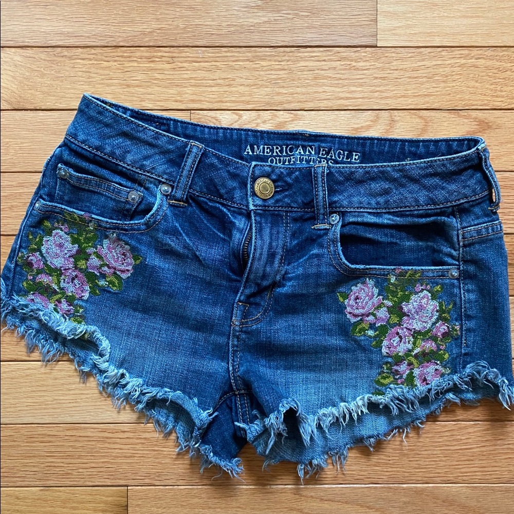 American Eagle shorts